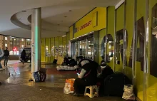 Burmistrz Monachium wypowiada wojnę bezdomnym migrantom.