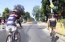 Czy dwóch rowerzystów może jechać obok siebie? Mało kto rozumie prosty przepis