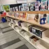 Puste półki w kanadyjskich szkolnych bibliotekach w imię odgórnej dyrektywy.