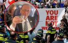 Gruzja: Tłum protestuje, a prorosyjska elita pije szampana