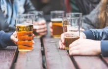 Polacy piją coraz mniej piwa.