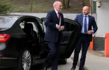 Antoni Macierewicz przyłapany na łamaniu przepisów. "Zachował się karygodnie"