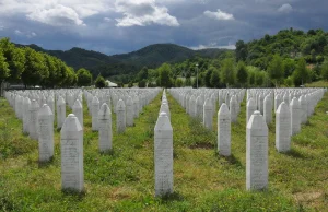 W Srebrenicy upamiętnia się sprawców, nie ofiary
