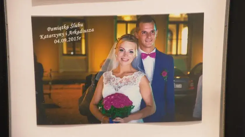 ZNOWU ŁÓDŹ Pędząc sportowym autem uderzył w 36-latka na pasach. Pieszy zginął.