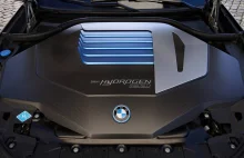Wodorowe BMW iX5 Hydrogen wyjeżdża na drogi