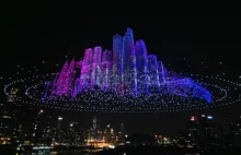 Chiny pobiły rekord Guinnessa! Ponad 11.5 tysięcy dronów rozświetliło niebo