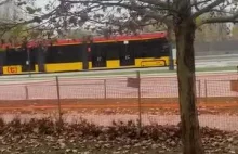 Taki niezbyt szybki, cichy i ekonomiczny nowiutki tramwaj na wilanów