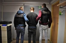 Nielegalnie przebywał w Polsce i starał się zalegalizować swój pobyt na stałe. T