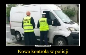 Kapelan policji kontroluje kierowców