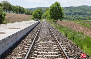 Po cichutku od soboty po 30 latach wraca pociąg na trasę Świdnica-Jedlina Zdrój.