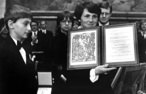40 lat temu Danuta Wałęsa odebrała w imieniu męża Pokojową Nagrodę Nobla - RMF 2