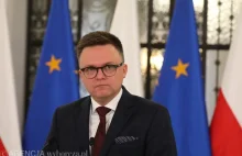 Marszałek Hołownia zamiata podłogę funkcjonariuszem TVPiS