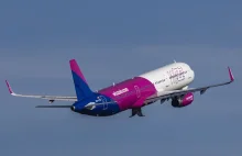 Stewardessa z Wizz Air nagrała coś dziwnego. "Nad Polską było UFO"