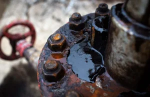 Ropa płynie z ominięciem Rosji. Sojusz Kazachstanu i Azerbejdżanu