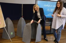 Patrzcie na co wydawane są pieniądze z podatków - filcowe "mobilne strefy ciszy"