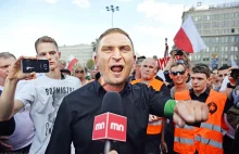 Prawdziwy wzór patrioty: Bąkiewicz żyje w nędzy, ale wciąż walczy o Polskę!