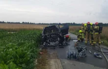 Elektryczny jaguar stanął w płomieniach.