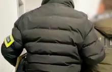 Wjechał autem w drzewo i uciekł. Ukrainiec miał cztery sądowe zakazy