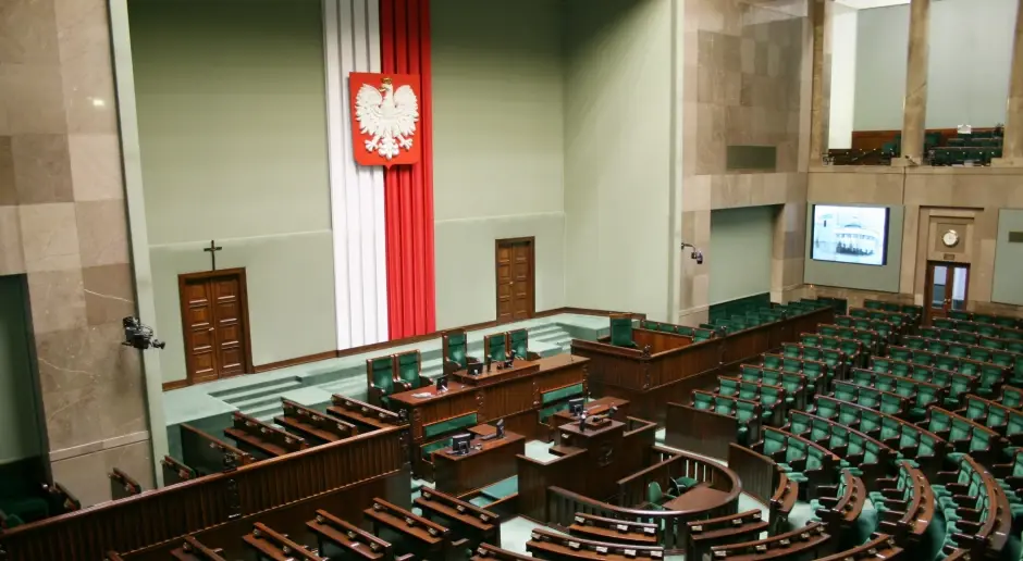 Najnowszy sondaż OGB - Koalicja Obywatelska 38% i 210 mandatów