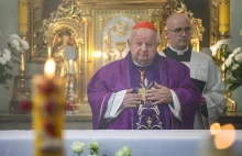 Kardynał Dziwisz zostanie wezwany przed Komisję ds. przeciwdziałania pedofilii.