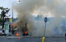 Pożar budki z kebabem we Wrocławiu. Są poszkodowani