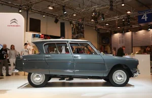 Klasyka i nowoczesność – Citroën na Retromobile 2023