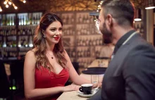 Fizyczna atrakcyjność jednak ważniejsza niż inteligencja dla kobiet