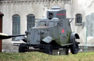 Samochód pancerny FAI-M odrestaurowany przez Politechnikę Białostocką