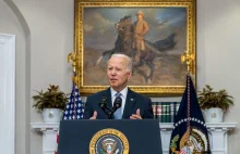 Biden podpisał ustawę o pomocy Ukrainie. Dostawy ruszą w ciągu godzin