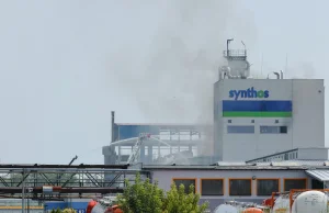 Pożar w chemicznej fabryce w Oświęcimiu.