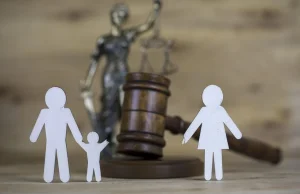 Czy ojciec ma szanse na przyznanie wyłącznych praw rodzicielskich? Fakty i mity