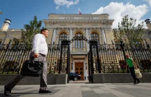 Rosja podwyższa główną stopę procentową do 15%