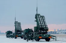 Sondaż: Czy Polska powinna strzelać do rosyjskich rakiet nad Ukrainą?