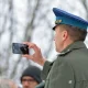 Rosjanie zakazują żołnierzom korzystać z telefonów na froncie.