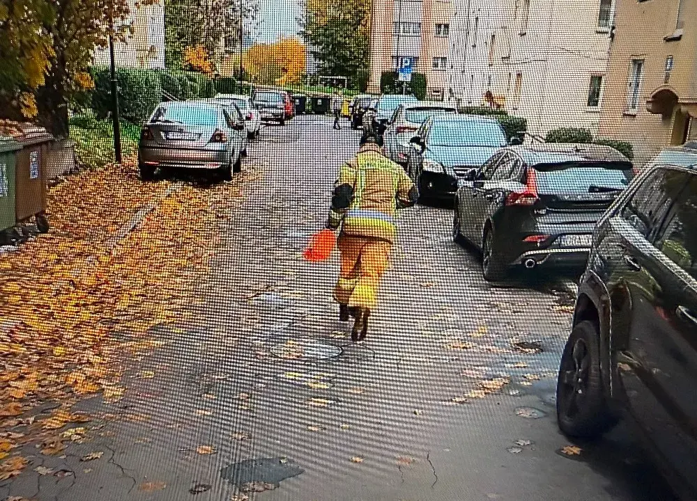 Źle zaparkowane auta utrudniły akcję ratunkową