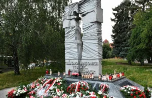 W Kupowalcach uczczono polskie ofiary zbrodni dokonanej 80 lat temu przez ukraiń