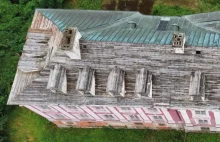 Przez wiele miesięcy wynosili dach. Pałac Sapiehów znikał kawałek po kawałku