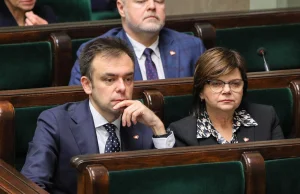 Co z miliardami dla TVP? Minister finansów: proszę uważnie czytać projekty