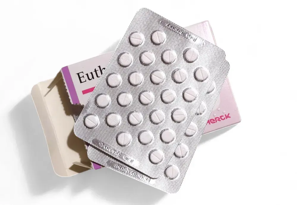 Popularny lek na tarczycę wycofany z aptek! Decyzja GIF