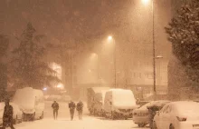 Mróz ze śnieżycą w Polsce i zagrożenie lawinowe w Tatrach: synoptycy ostrzegają