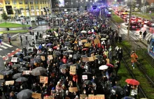 Protesty w całej Polsce. W niedzielę wyjdą z budzikami na ulice