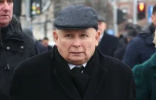 Policja nie stoi już przed domem Kaczyńskiego. Kierwiński potwierdza