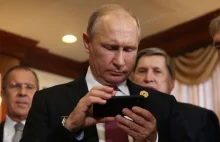 Rosjanie boją się telefonów z USA. Zaskakujący krok Kremla
