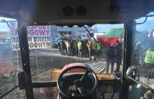 Rolnicy odblokowali Medykę, ale protestu nie kończą
