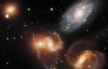 Zespół astronomów bada grupę galaktyk we wczesnym Wszechświecie
