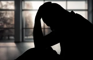 P-----c wobec mężczyzn. Ofiary cierpią w ciszy.