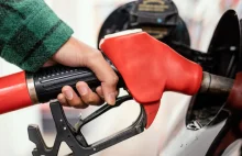 Takich cen na stacjach nie widziano od lat. Co się dzieje na rynku paliwowym?