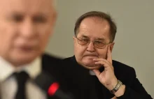 PiS hojnie dosypywał Kościołowi