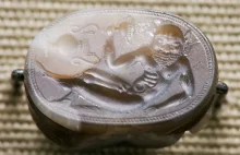 Kanalizacja rzymskiej łaźni odkrywa skarby