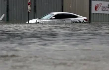 Dubaj pod wodą. Lotnisko zamieniło się w morze [FILMY]